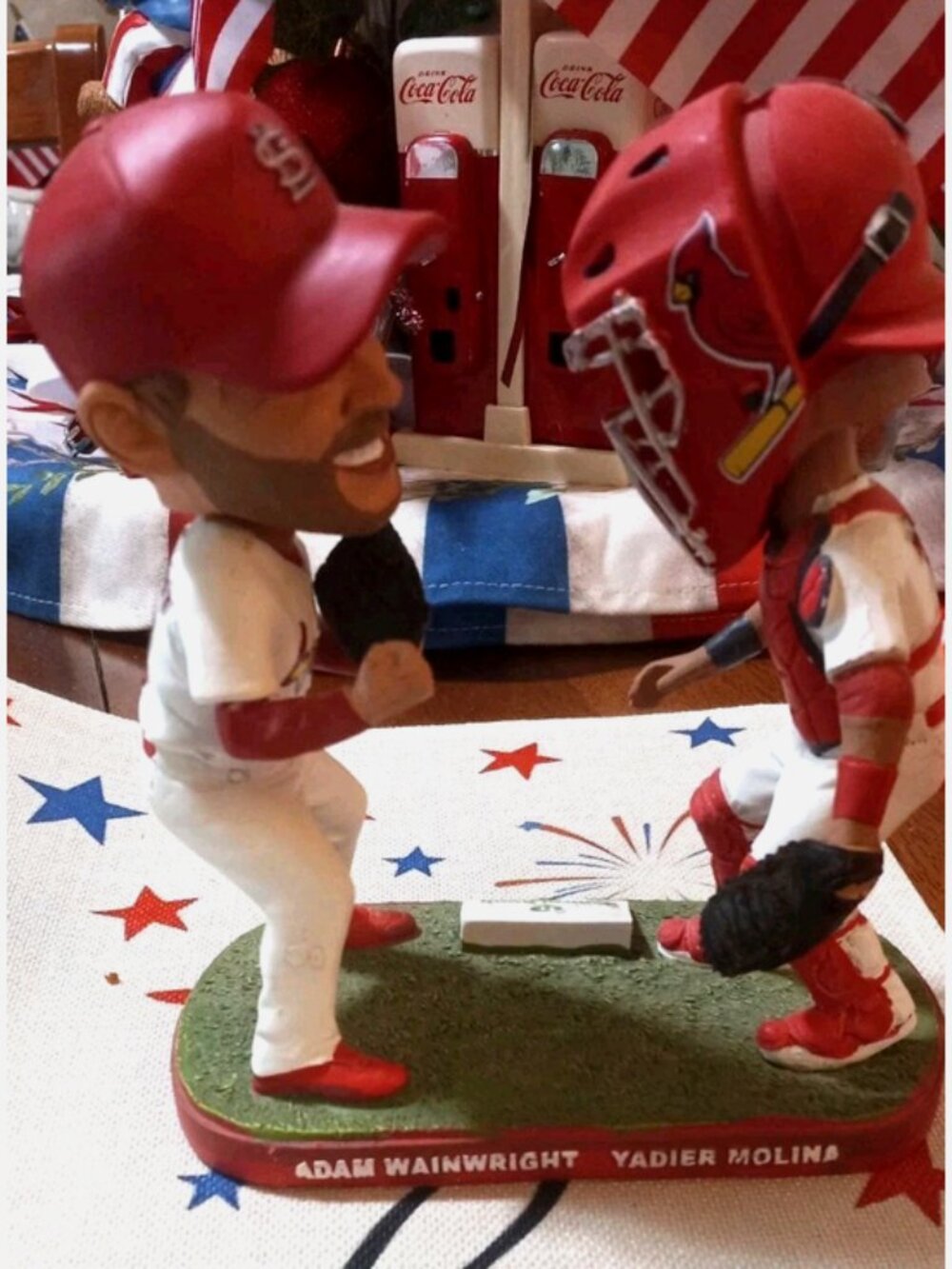 2006 St. Louis Cardinals The Final Out Dual Bobblehead Yadier Molina -Wainwright